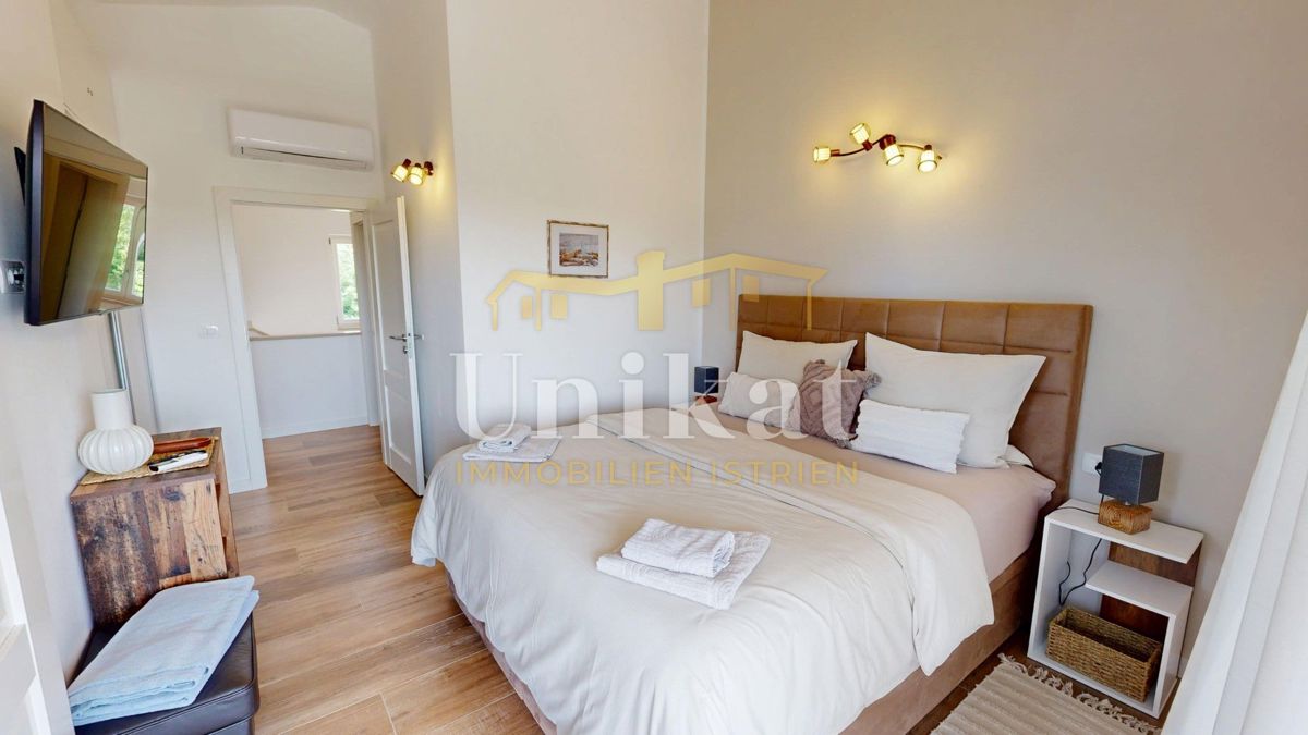 Casa vicino a Vižinada - giardino, piscina, 4 camere da letto